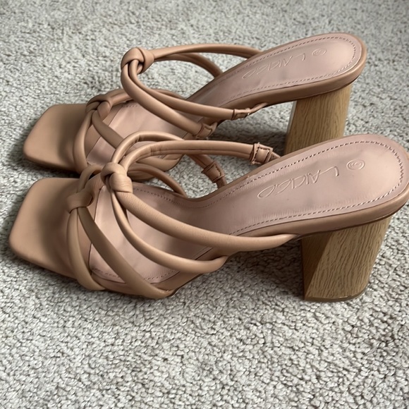 Nude Square Toe Heels Sandals Knotted Block Heels Size 9 - Picture 6 of 7